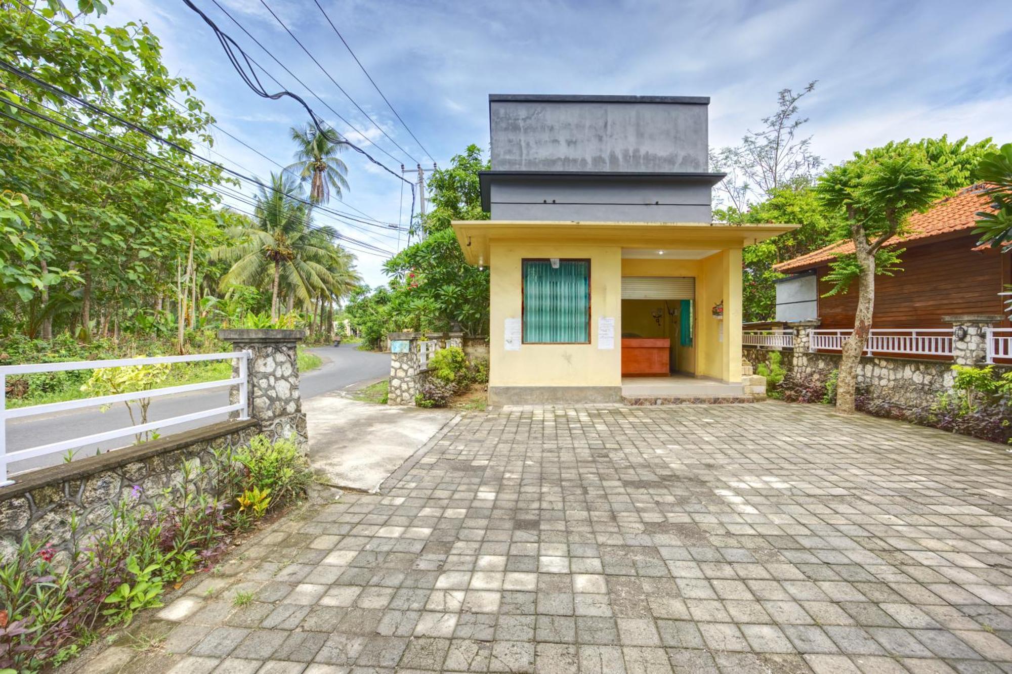 Putri Nusa Beach Ped Exterior foto